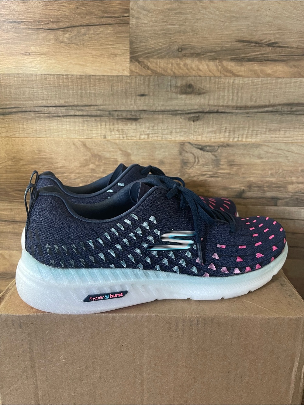 Skechers Go Run Hyper Burst Size 11